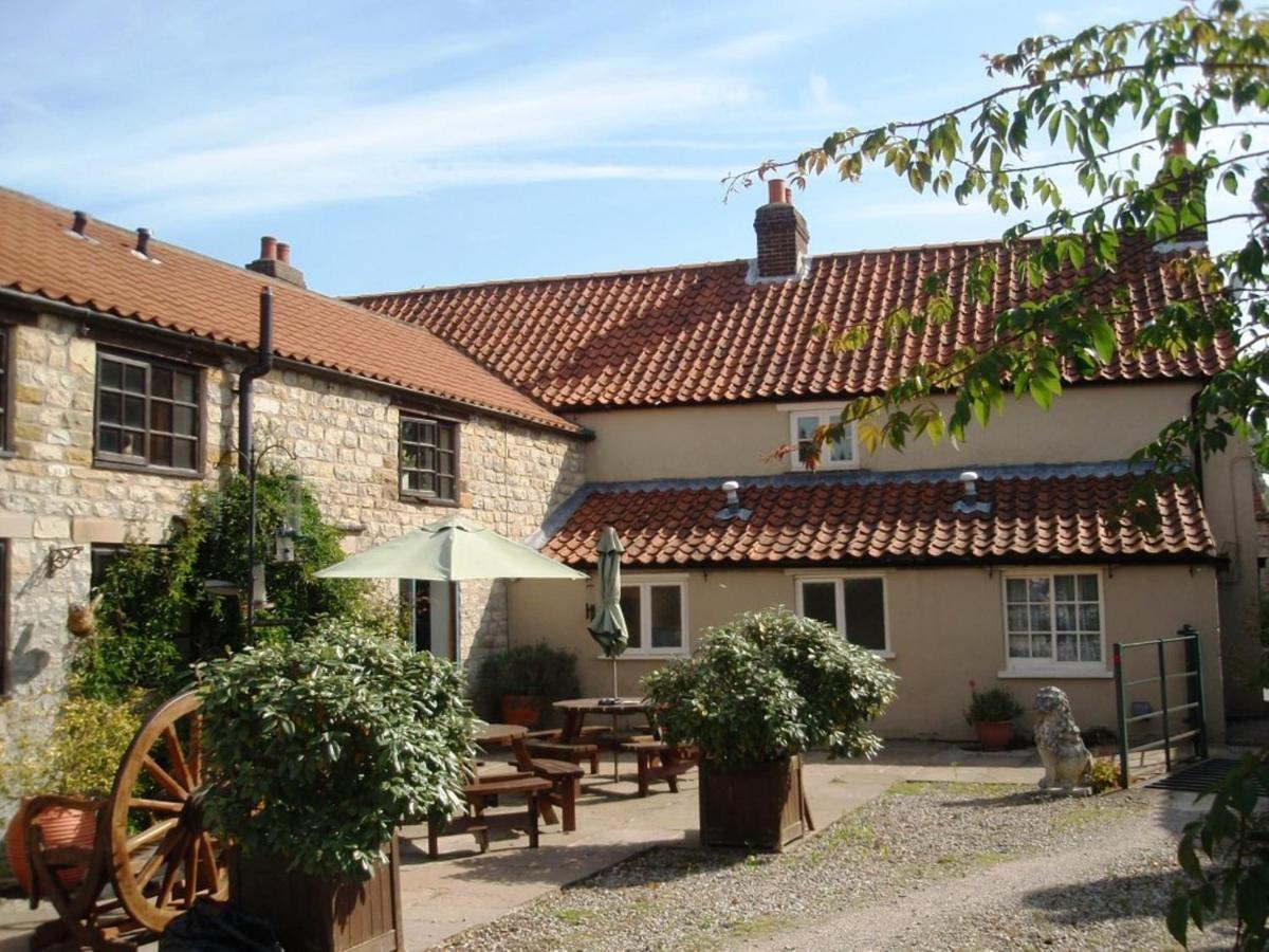 Moors Inn Appleton le Moors Kültér fotó